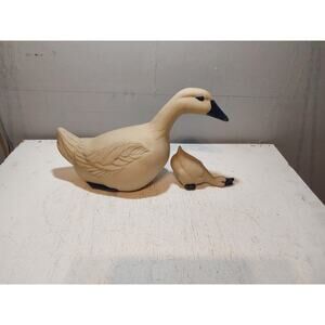 ceramic goose figurine with gosling